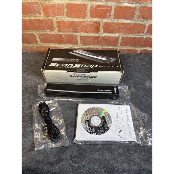 ScanSnap S1100 600dpi Color Portable Document Scanner Used With Box - Picture 1 of 10